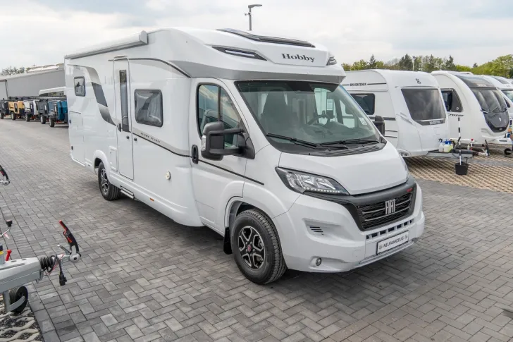 Fahrzeugbild Hobby Optima De Luxe T75 HGE *Einzelbetten*Navi*180PS #1