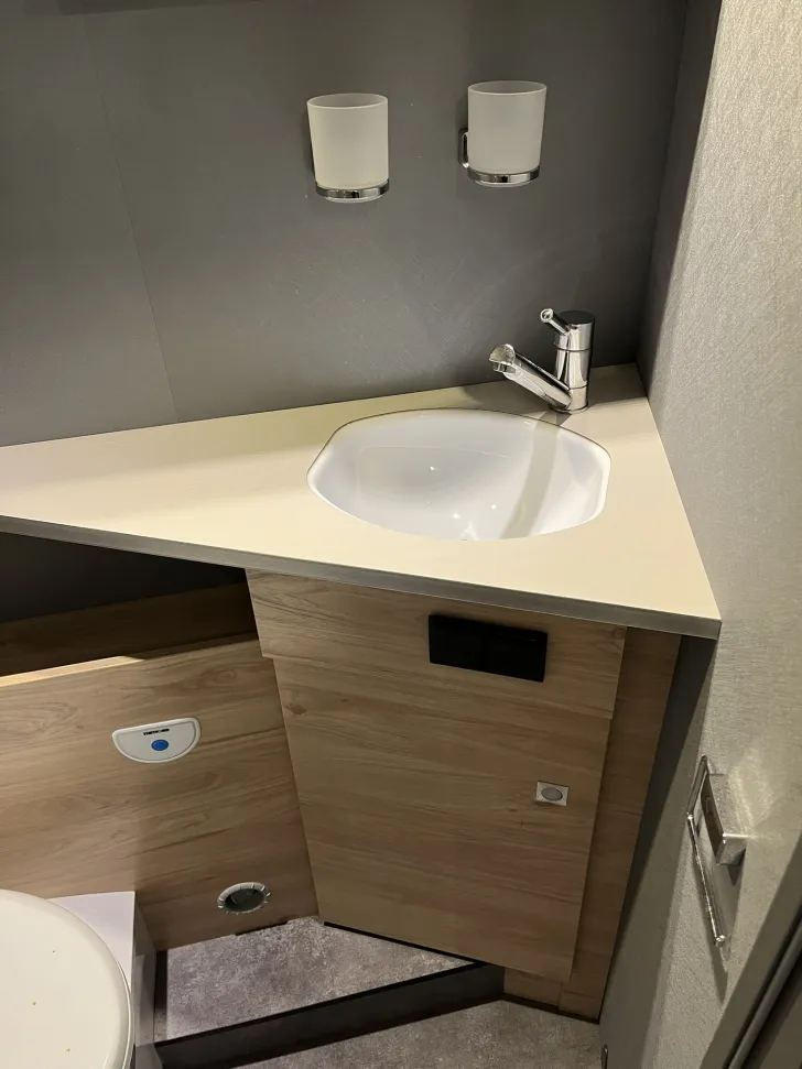 Fahrzeugbild Dethleffs Just Camp T 7052 EB #22