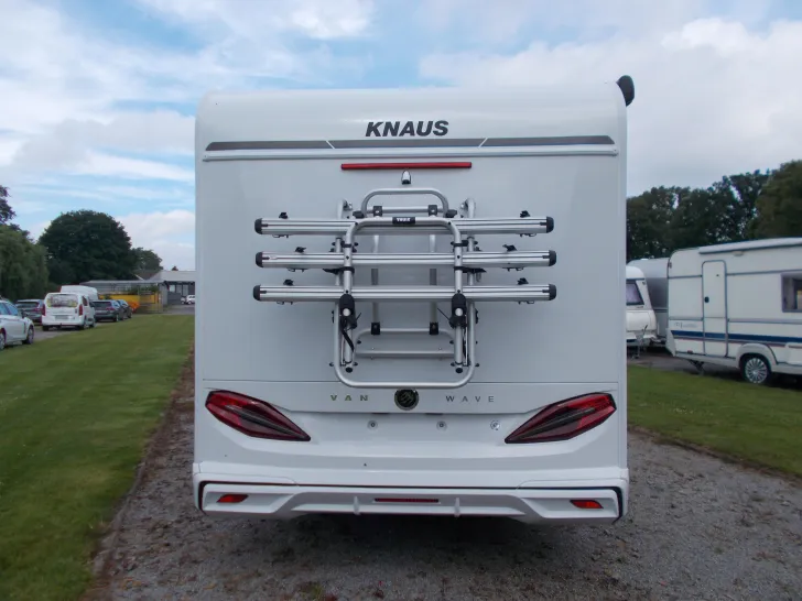 Fahrzeugbild Knaus VAN WAVE 640 MEG VANSATION Mit Hubbett #9