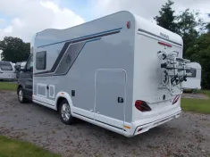 Bild 10 Knaus VAN WAVE 640 MEG VANSATION Mit Hubbett