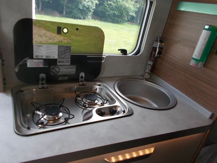 Fahrzeugbild Knaus VAN WAVE 640 MEG VANSATION Mit Hubbett #24