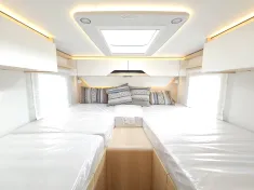 Bild 14 Hymer B-Klasse MC I 680 Premium Hubstützen  Arktis