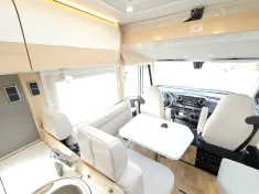 Bild 17 Hymer B-Klasse MC I 680 Premium Hubstützen  Arktis
