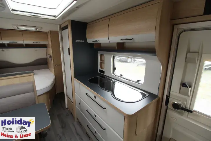 Fahrzeugbild Hymer Eriba Exciting 505 Family 1800Kg, Markise, Mover #6