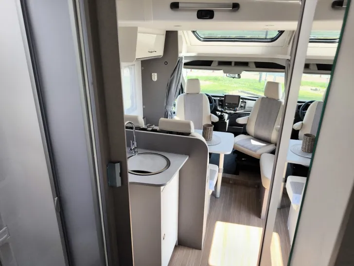 Fahrzeugbild Etrusco T 7.3 SF Complete MARKISE XENON TV FAHR #18