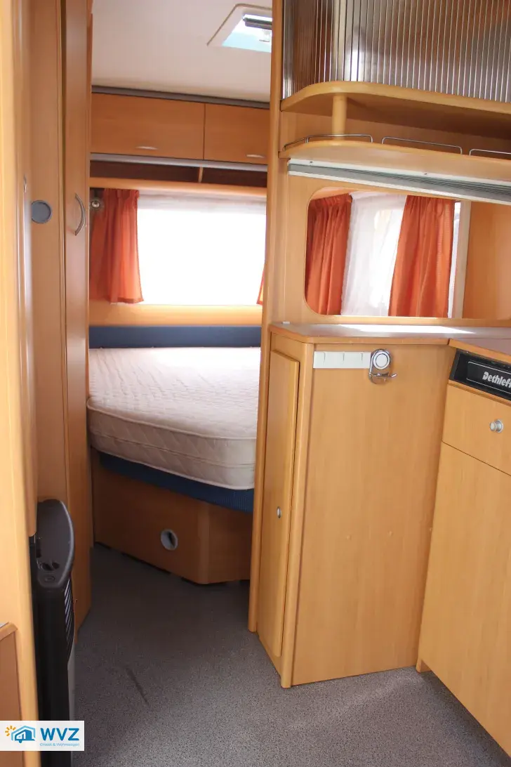 Fahrzeugbild Dethleffs New Line 460 DB Tüv- und Gasprüfung neu #11