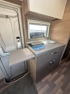 Bild 14 Weinsberg CaraHome 650 DG Mietfahrzeug 2025