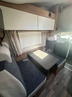 Bild 8 Weinsberg CaraHome 650 DG Mietfahrzeug 2025