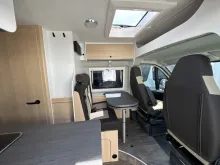 Fahrzeugbild Sunlight Camper Van Cliff 640 #6