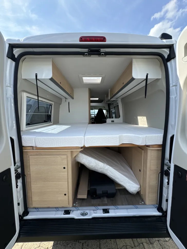 Fahrzeugbild Sunlight Camper Van Cliff 640 #12