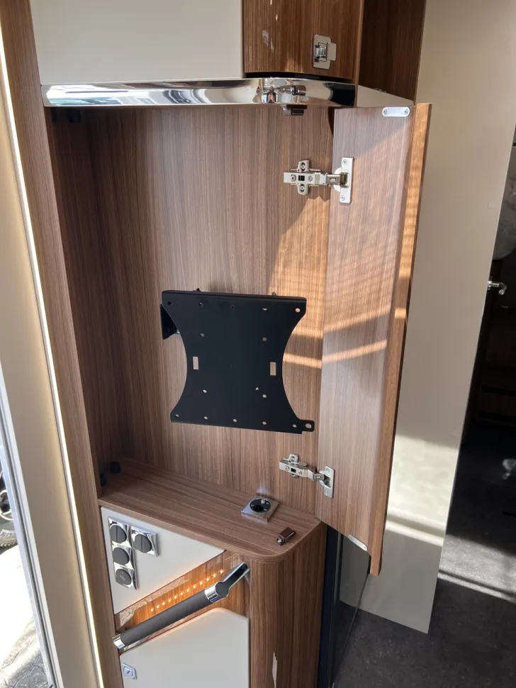 Fahrzeugbild Eura Mobil Contura CT 766 EB #18