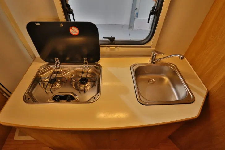 Fahrzeugbild Rimor Katamarnao Light/Etagenbetten/Markise/Klimaanlag #18