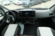 Fahrzeugbild Weinsberg CaraCompact EDITION PEPPER Suite 640 MEG Licht&Sicht, Hot Pepper, Autom #6