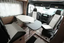 Fahrzeugbild Weinsberg CaraCompact EDITION PEPPER Suite 640 MEG Licht&Sicht, Hot Pepper, Autom #9