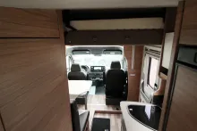 Fahrzeugbild Weinsberg CaraCompact EDITION PEPPER Suite 640 MEG Licht&Sicht, Hot Pepper, Autom #14