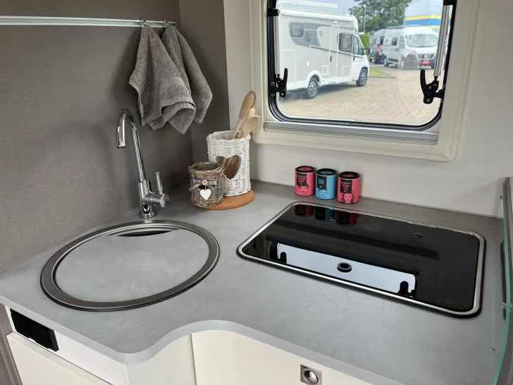 Fahrzeugbild Etrusco T 7.3 SCF #13