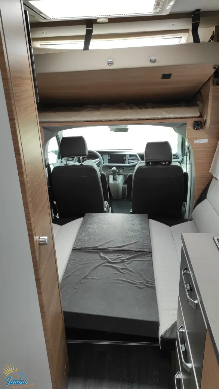 Betten Weinsberg X-CURSION VAN 500 LT EDITION [PEPPER] 150 PS / Automatik, 607 - 1093