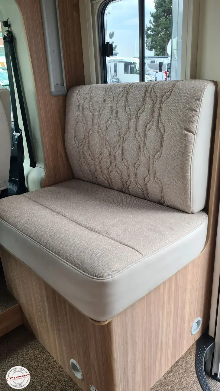 Fahrzeugbild Bürstner Limited T 726 G *gebraucht-geprüft-gekauft* #8