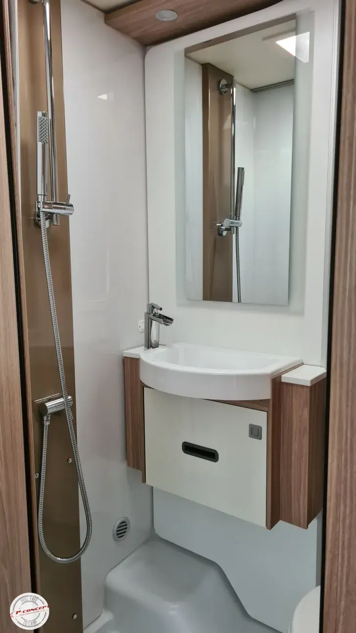 Fahrzeugbild Bürstner Limited T 690 G #14