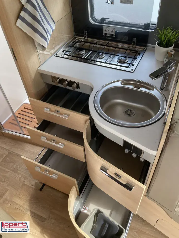 Fahrzeugbild Hymer B-Klasse MC T 680 Warmwasserheizung ALDE #10