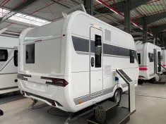 Bild 4 Hobby De Luxe 400 SFe Modell 2025 / 1500 Kg Achse