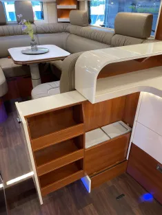 Bild 19 Carthago liner-for-two I 53 Iveco