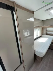 Fahrzeugbild Fendt Tendenza 515 SG Rollrost / Markise / Fliegenschutztür #10