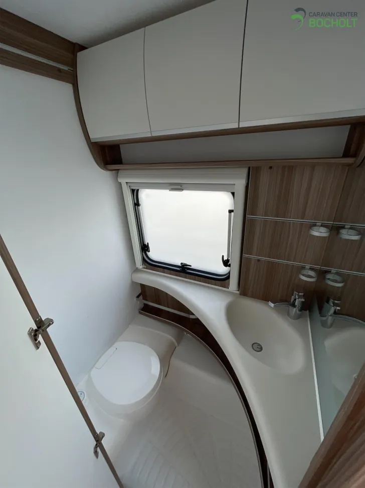 Fahrzeugbild Fendt Tendenza 515 SG Rollrost / Markise / Fliegenschutztür #11