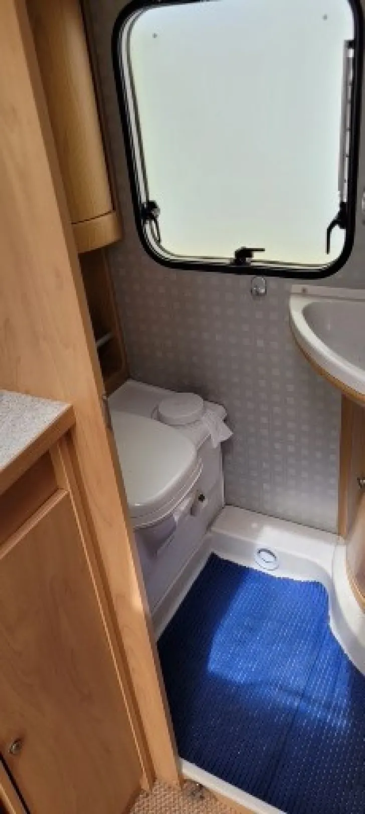 Fahrzeugbild Bürstner Ventana 410 TS #10