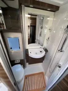 Fahrzeugbild Laika Ecovip H 3119 #10