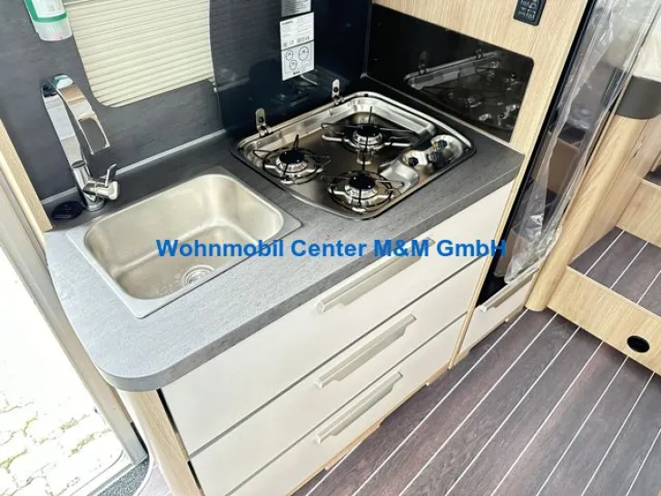 Fahrzeugbild Knaus Sky TI 650 MEG Platinum Selection 2024 Standklim #8