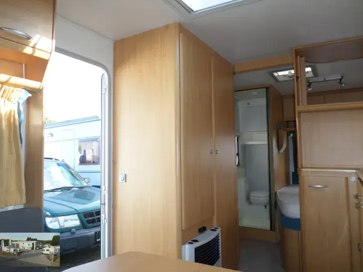 Fahrzeugbild Knaus Südwind 500 TF Nr. 93 - franz. Bett, RSG #5