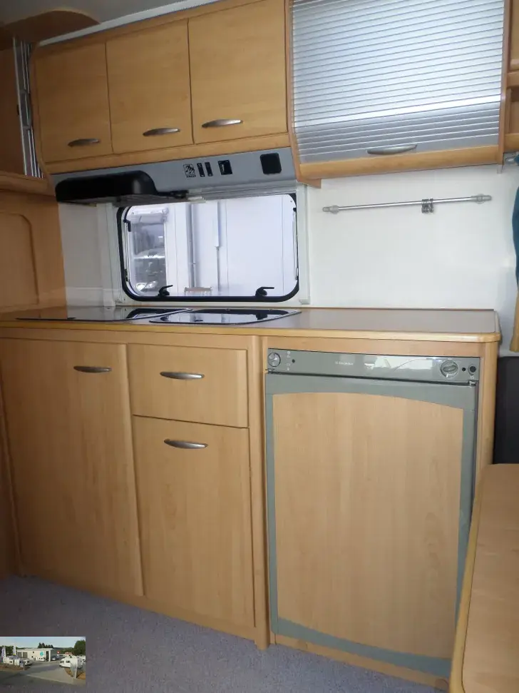 Fahrzeugbild Knaus Südwind 500 TF Nr. 93 - franz. Bett, RSG #10