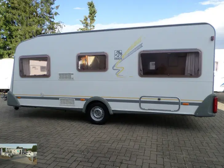Fahrzeugbild Knaus Südwind 500 TF Nr. 93 - franz. Bett, RSG #28