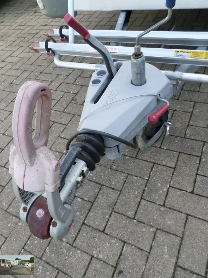 Fahrzeugbild Knaus Südwind 500 TF Nr. 93 - franz. Bett, RSG #32