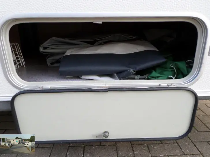 Fahrzeugbild Knaus Südwind 500 TF Nr. 93 - franz. Bett, RSG #35