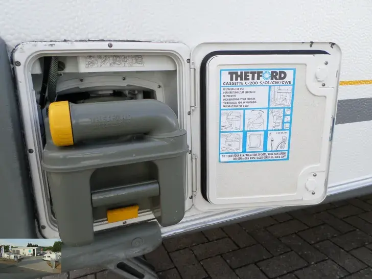 Fahrzeugbild Knaus Südwind 500 TF Nr. 93 - franz. Bett, RSG #36