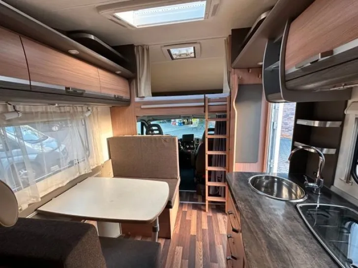 Fahrzeugbild Knaus Sky Traveller 500 - TOP-ANGEBOT #15