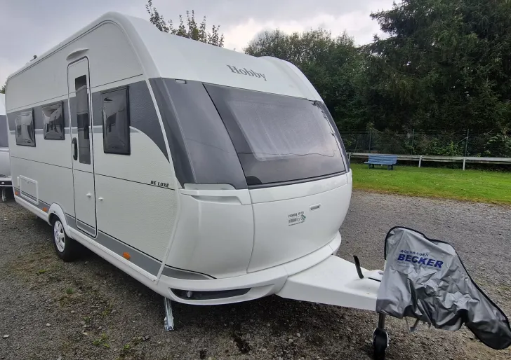 Fahrzeugbild Hobby De Luxe 460 LU #1