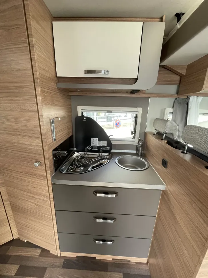 Fahrzeugbild Weinsberg CaraSuite 650 MF #11