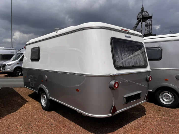Fahrzeugbild Hymer Eriba Touring 530 #2