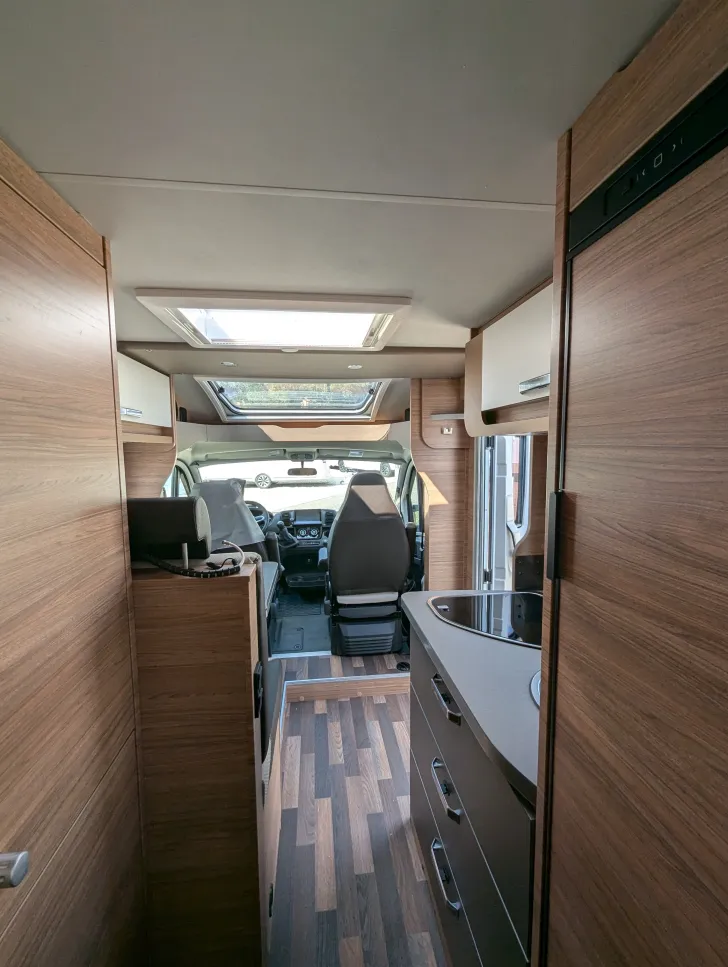 Fahrzeugbild Weinsberg CaraCompact 600 MF EDITION [PEPPER] *Klimaanlage für 1.499 € !!* #5