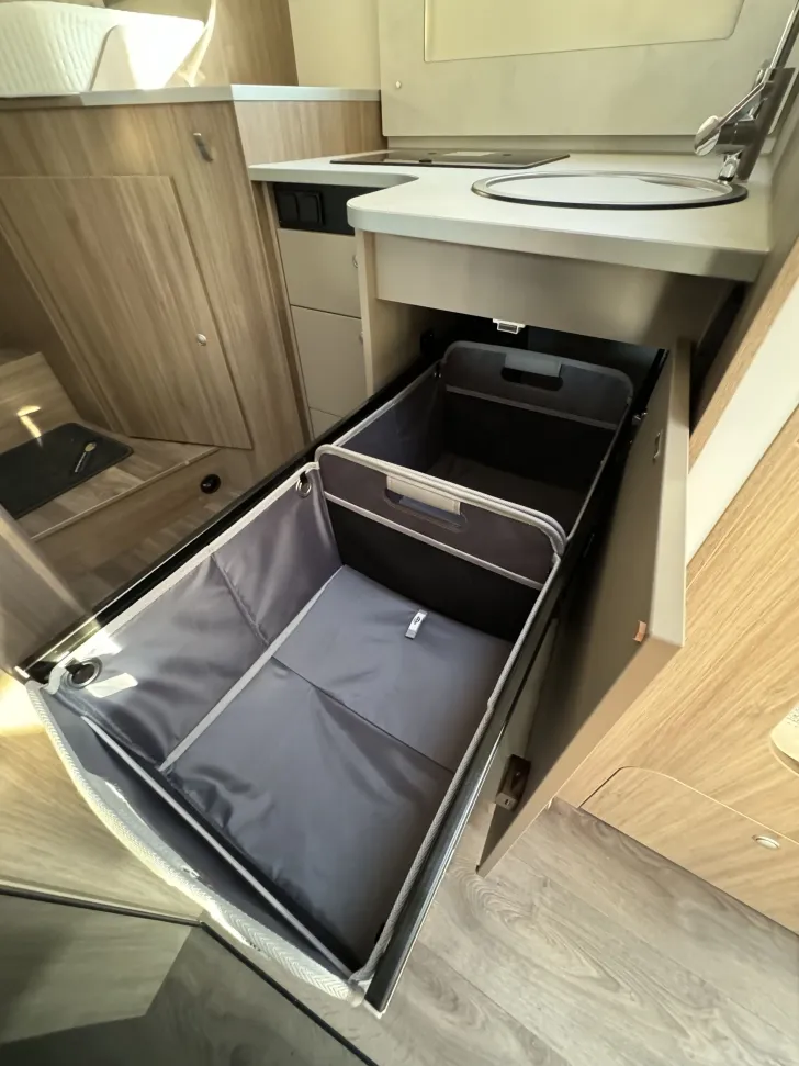 Fahrzeugbild Carado T 338 pro+ #6