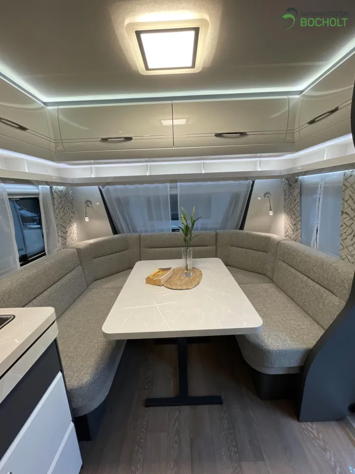 Fahrzeugbild Hobby Excellent 540 WFU Modell 2025 / 2000 Kg Achse #5