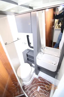 Fahrzeugbild Mobilvetta Admiral K 6.3 Combi 6 DE #14