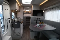 Bild 8 Hymer Exsis-t 580 Pure 180 PS Automatik