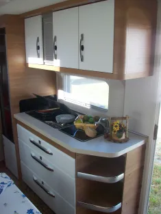 Bild 13 Hobby De Luxe 540 KMFe fragen Sie uns *Sonderpreis*
