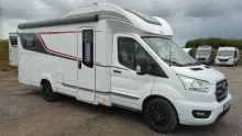Schräg Vorne LMC Tourer Lift H 664 G