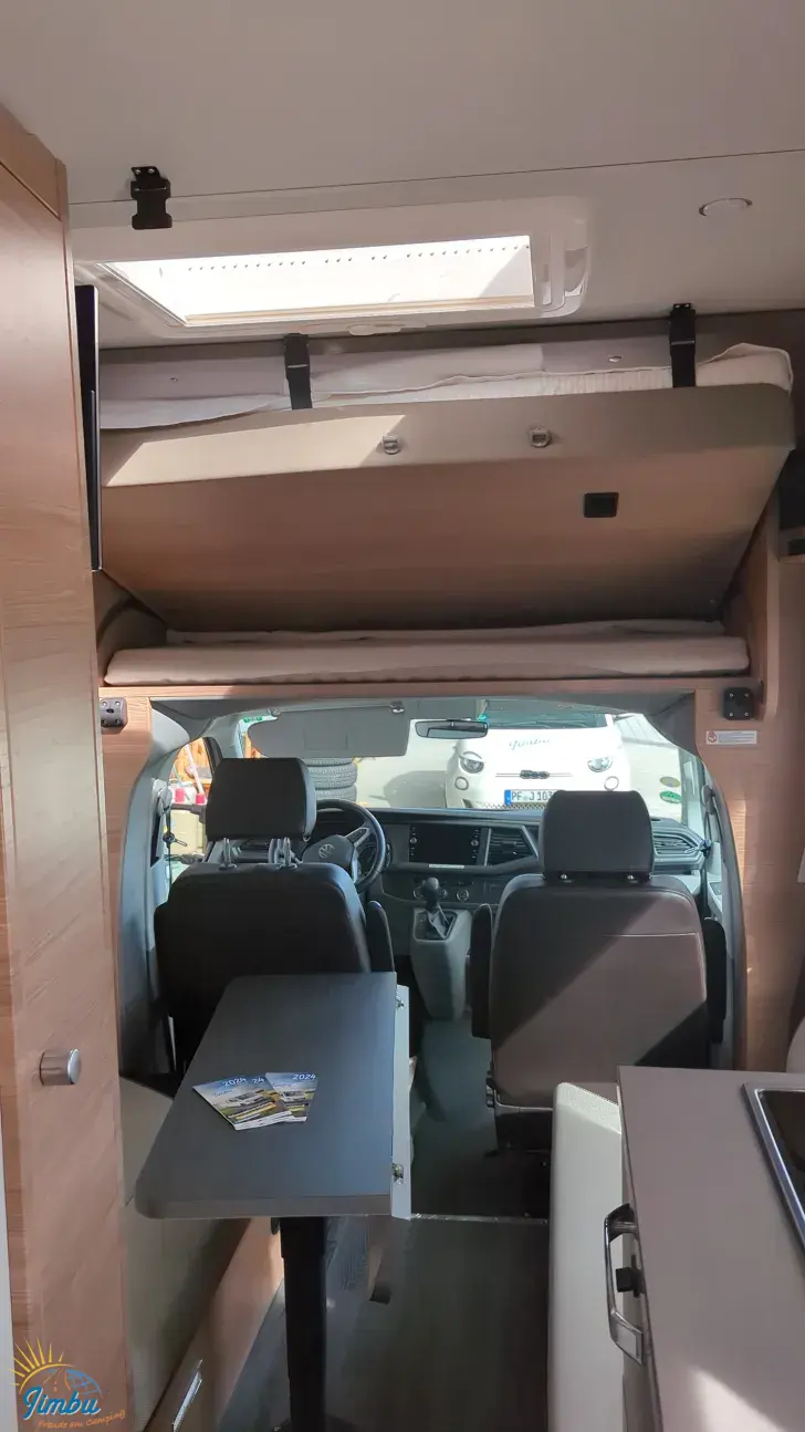 Sicht vorne-hinten Weinsberg X-CURSION VAN 500 LT EDITION [PEPPER]