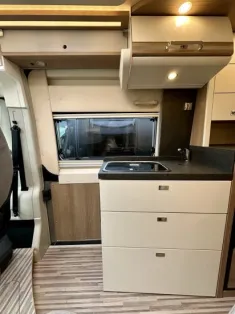 Bild 8 Malibu Van 640 LE K GT Fahrassistenten+Automatik